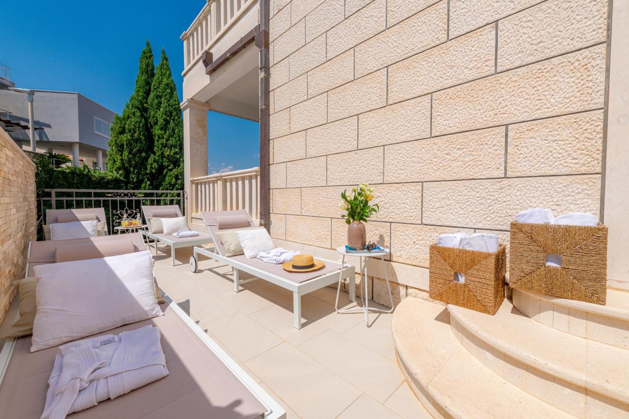 Apartment Barbara With Private Pool Дубровник Экстерьер фото